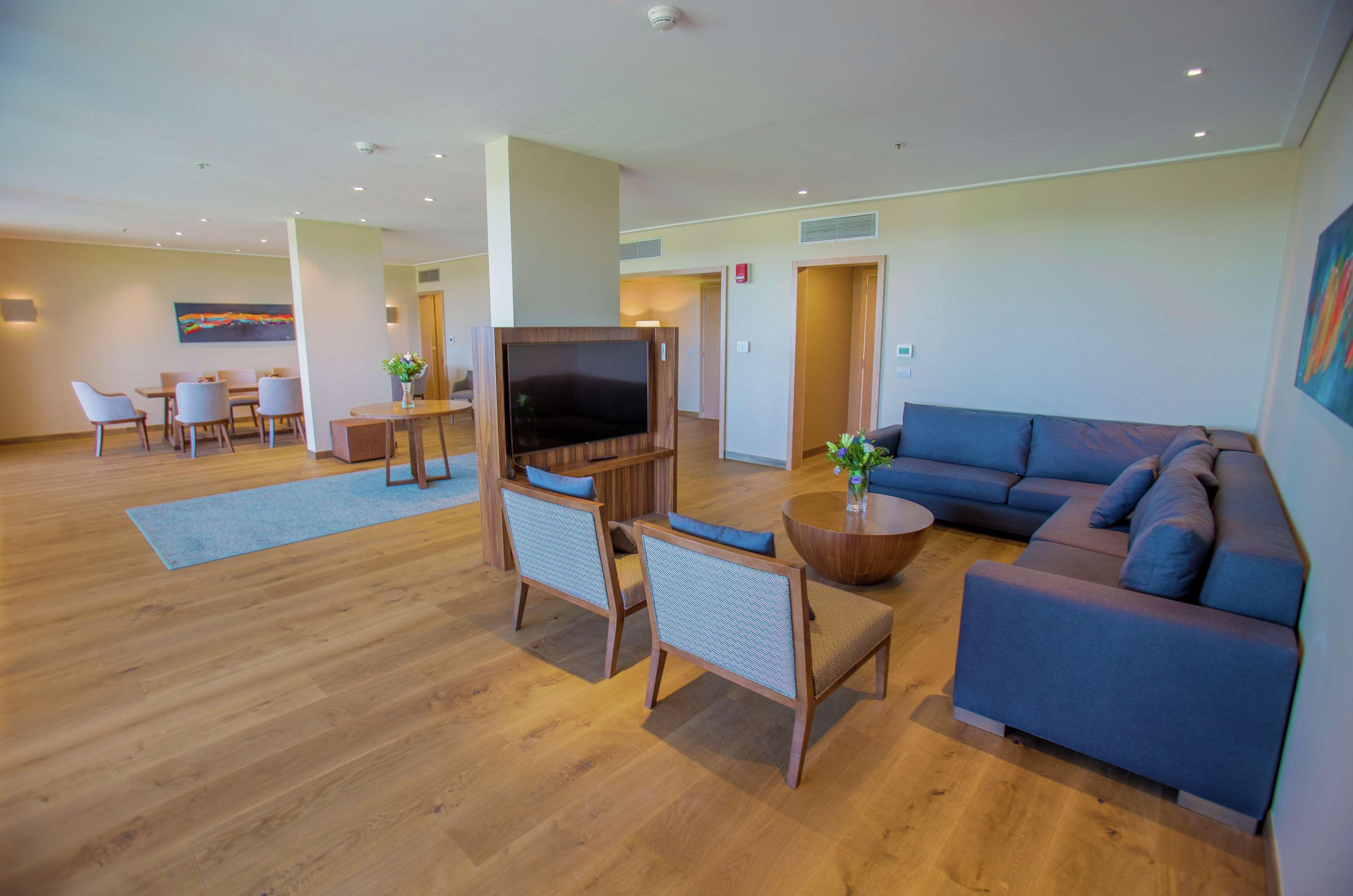 Hilton Pilar Otel Dış mekan fotoğraf