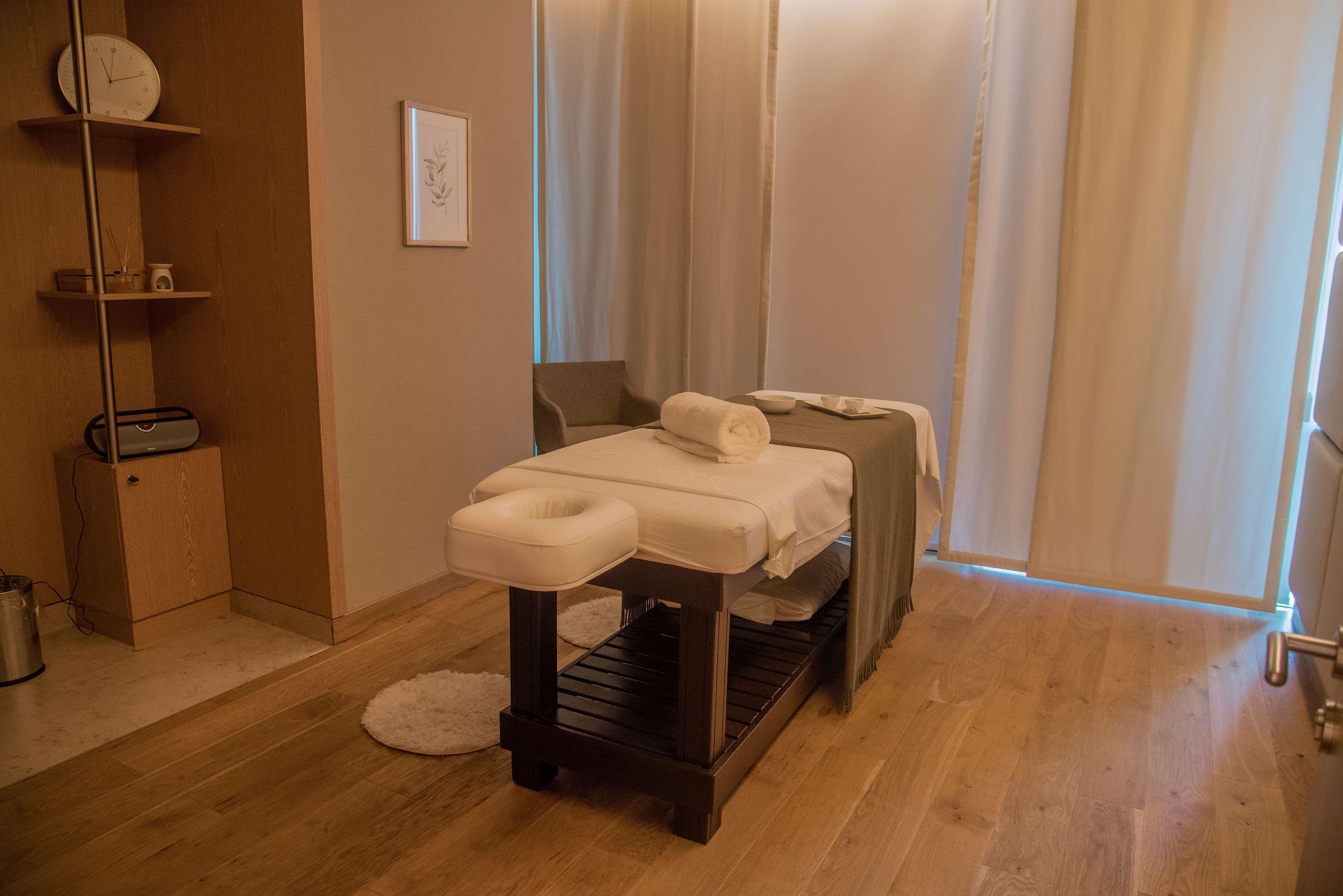 Hilton Pilar Otel Dış mekan fotoğraf