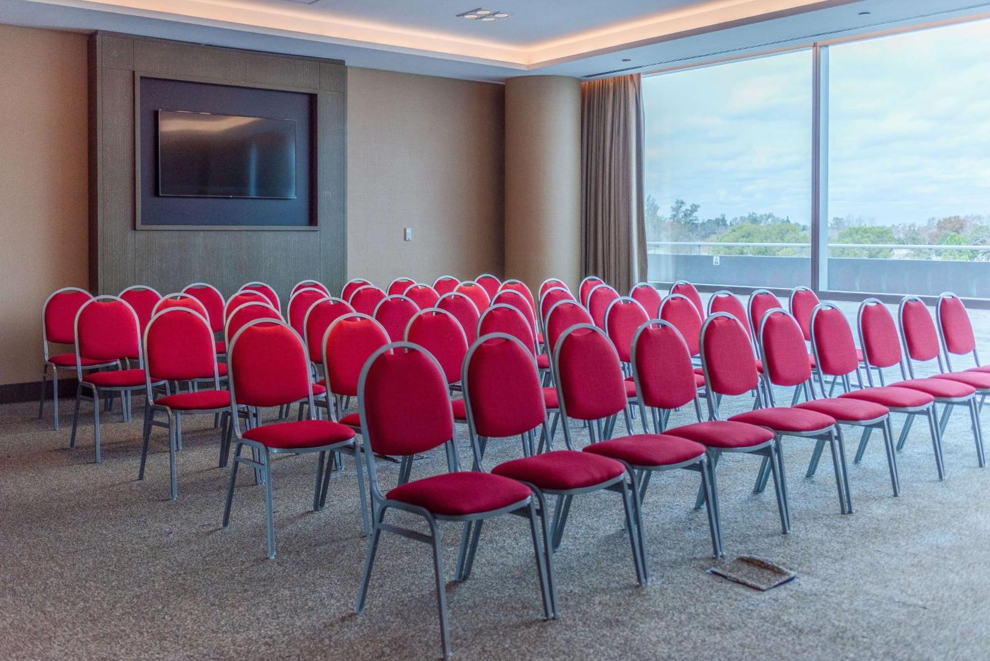 Hilton Pilar Otel Dış mekan fotoğraf